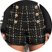 מכנסיים קצרים לנשים