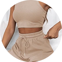 בגדי ספורט קז'ואל נשים