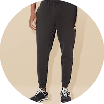 מכנסי קז'ואל לגברים