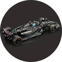 דמויות צעצוע וערכות משחק